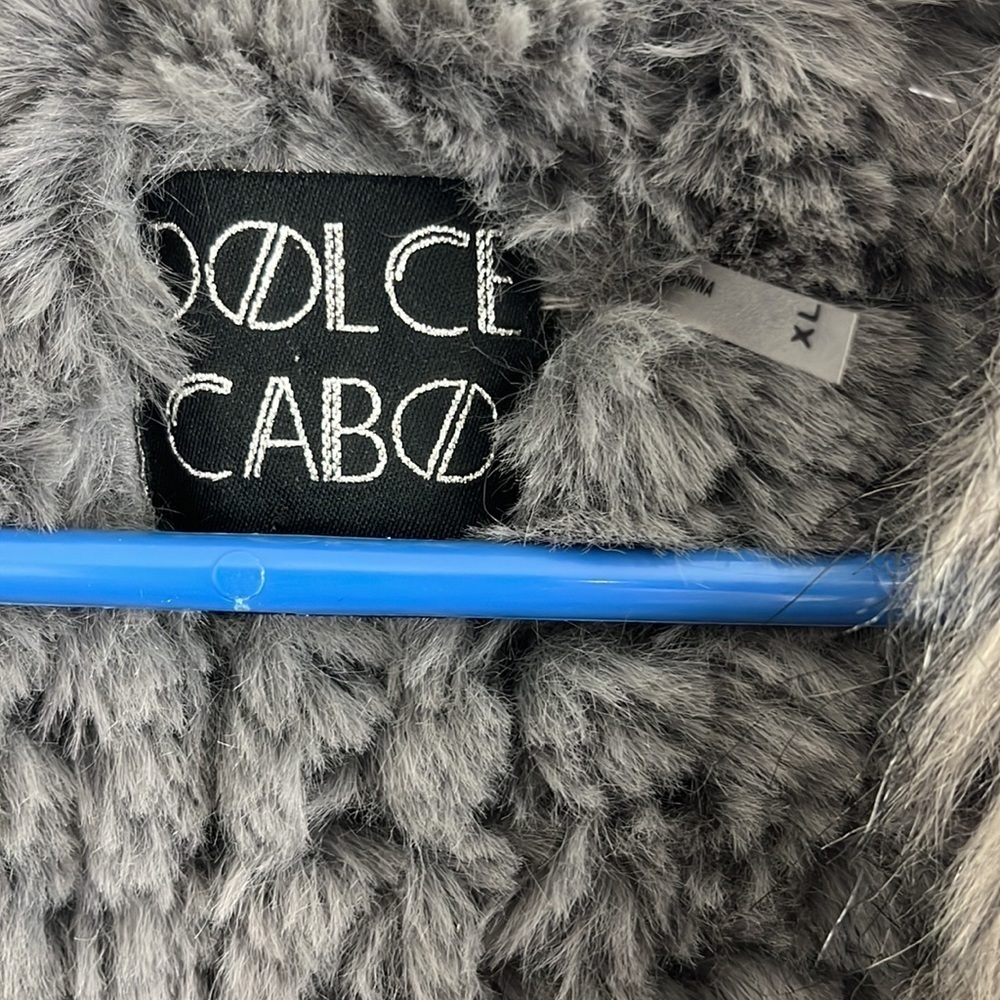 Dolce Cabo Faux Rabbit & Racoon Fur Grey Open Vest - Picture 4 of 6